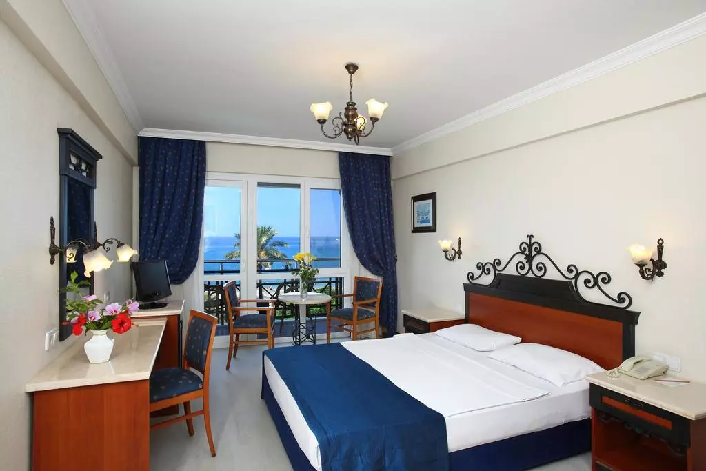 کلاب یالی ریزورت -Club Yali  Resort -مهرپرواز-270